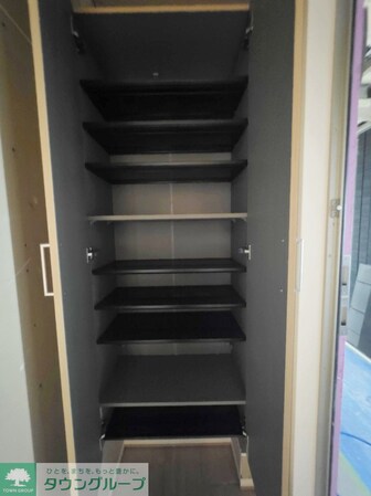 セレスティア西綾瀬の物件内観写真